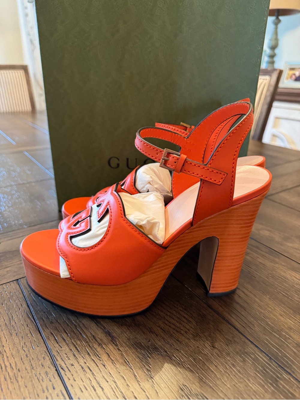 Gucci Interlocking GG Orange Heels - Picture 7 of 11